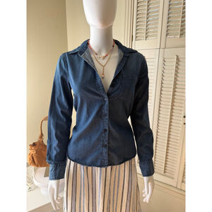 Women's Aeropostale Blue Denim Button Down Shirt SP